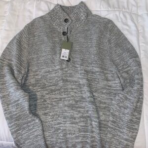 Men’s sweater